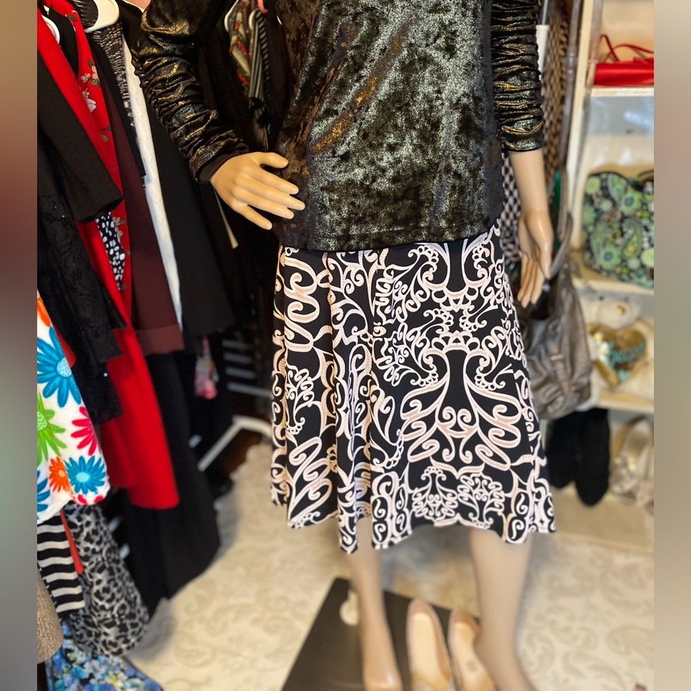 WOMENS skirt size L - Picture 4 of 6